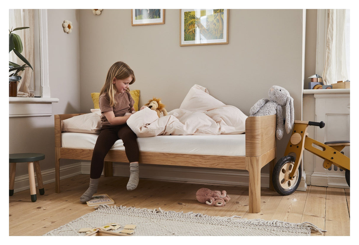 Nova Junior Bed, Oak