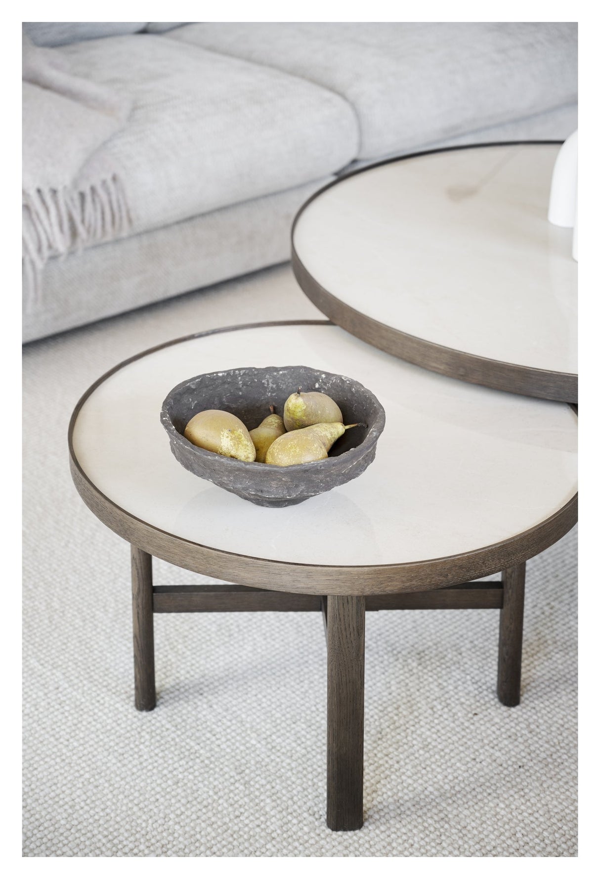 Marsden, soffbord Ø60 - Beige Ceramic/Brown Oak