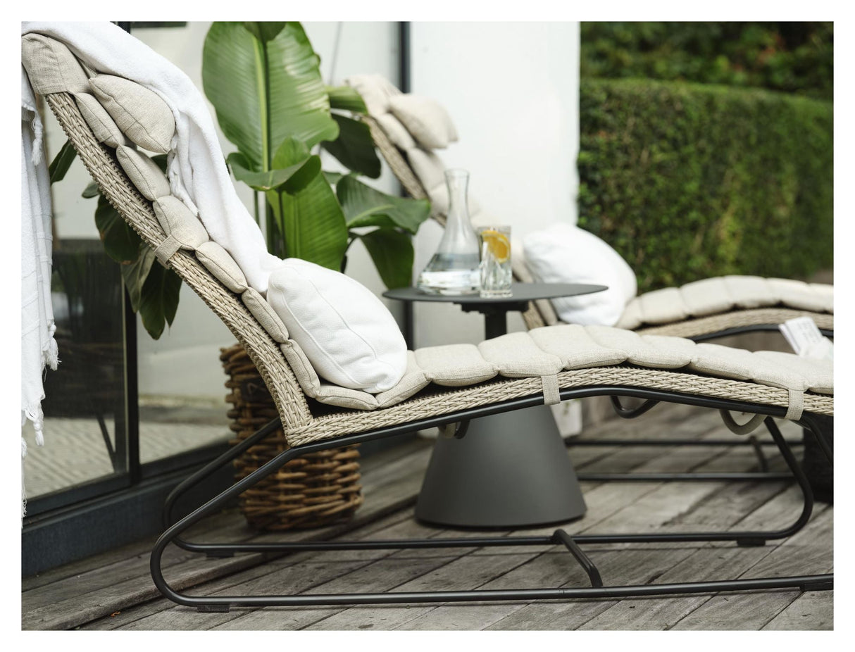 Akleja Sun Trolley med kudde, Beige Polyrattan