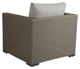 Funkia lounge stol med kudde, beige wicker