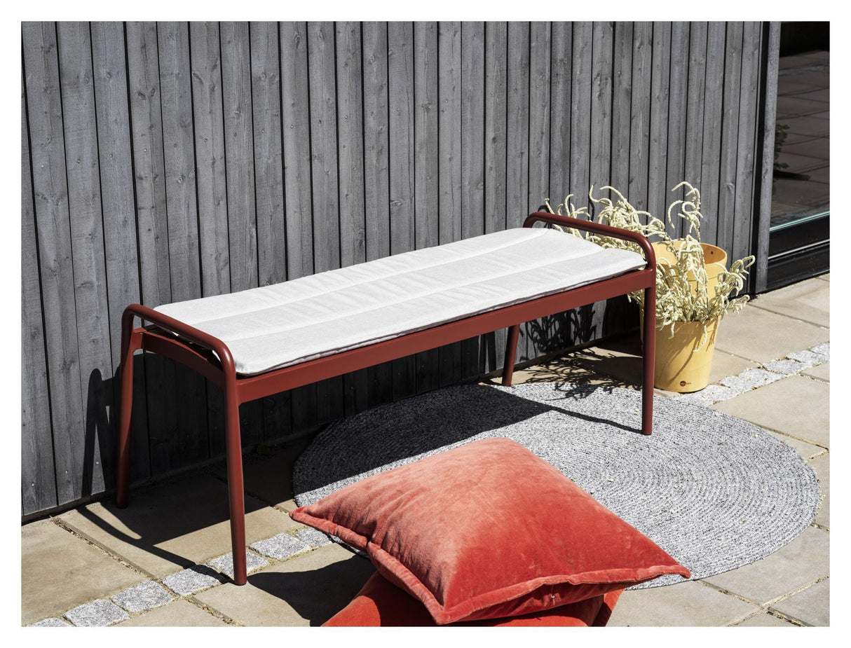 Brafab Sonnac Bench, Rust Red Aluminium