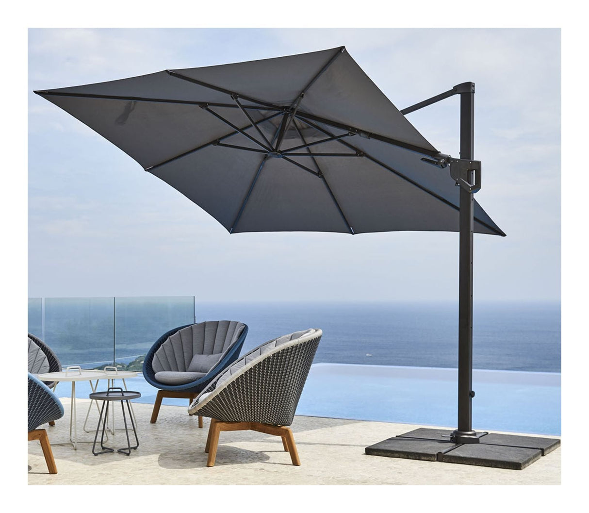 Hyde Luxe Parasol Base