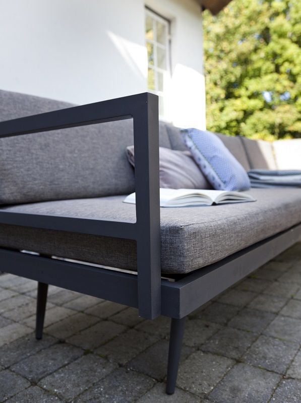 Rio Lounge Bed, Gray inkl. Kuddar