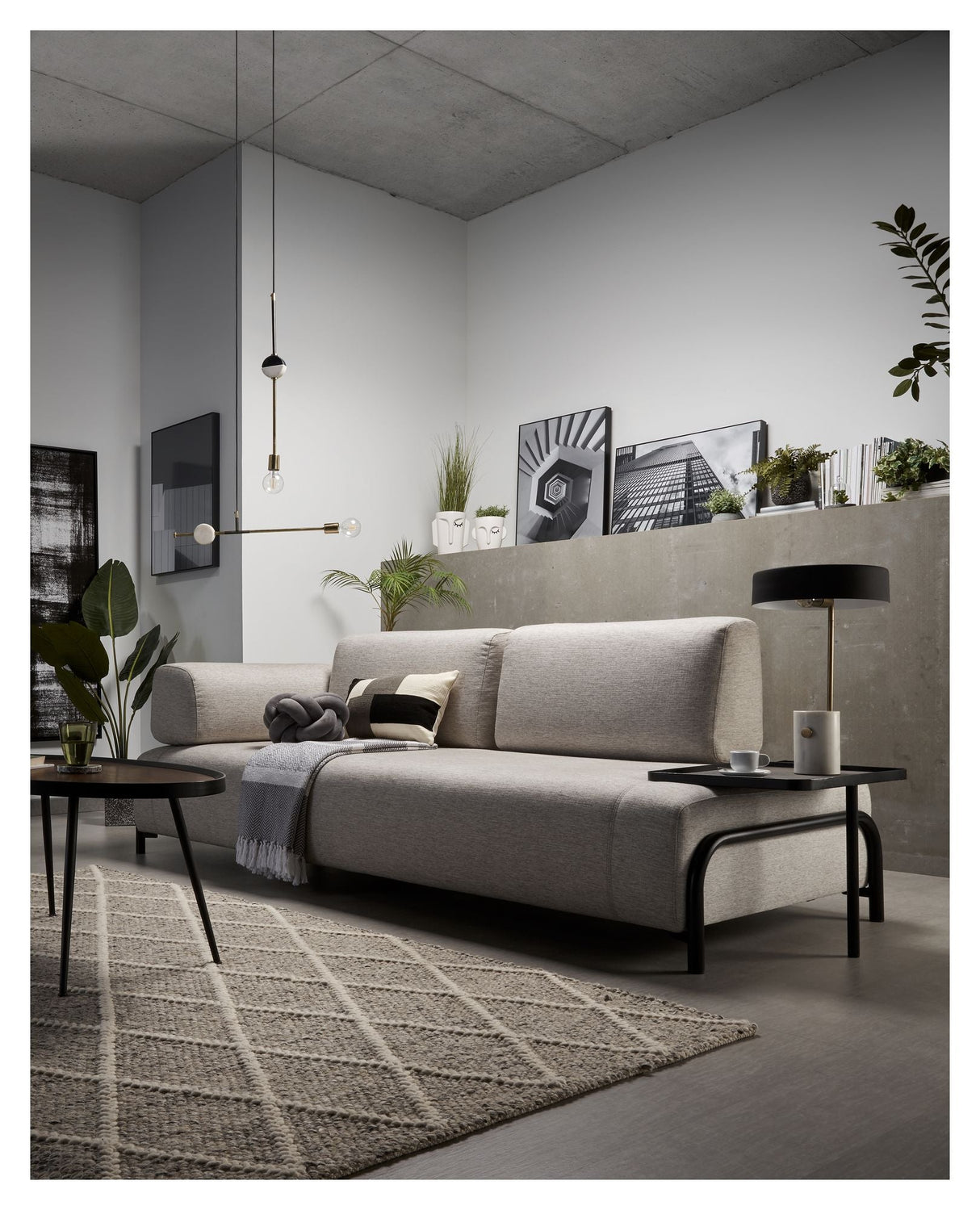 Kompo 3-sits soffa med armstöd och bricka, beige