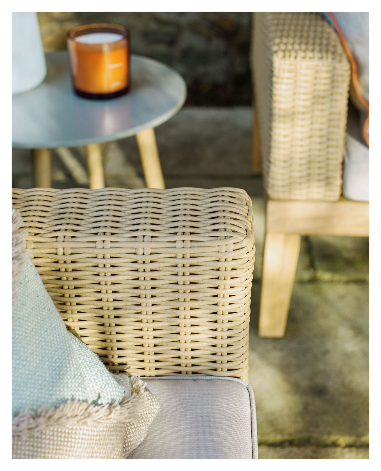 Giana lounge stol Acacia/Polyrattan