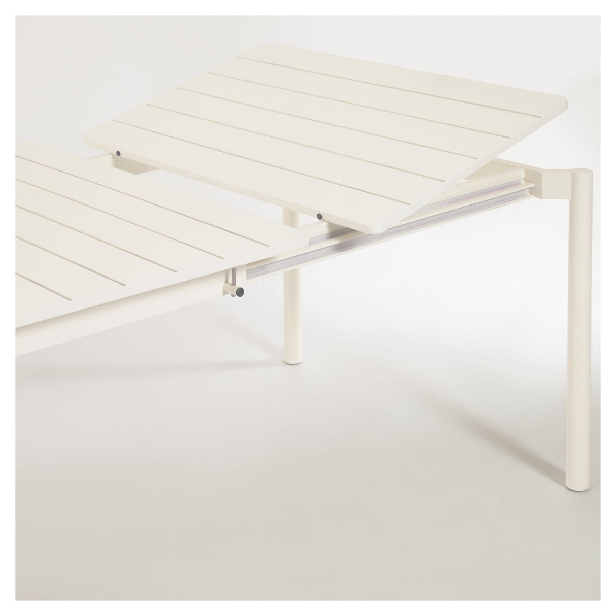 Zaltana Garden Table With Extension, 140/200x90, Mat White Aluminium