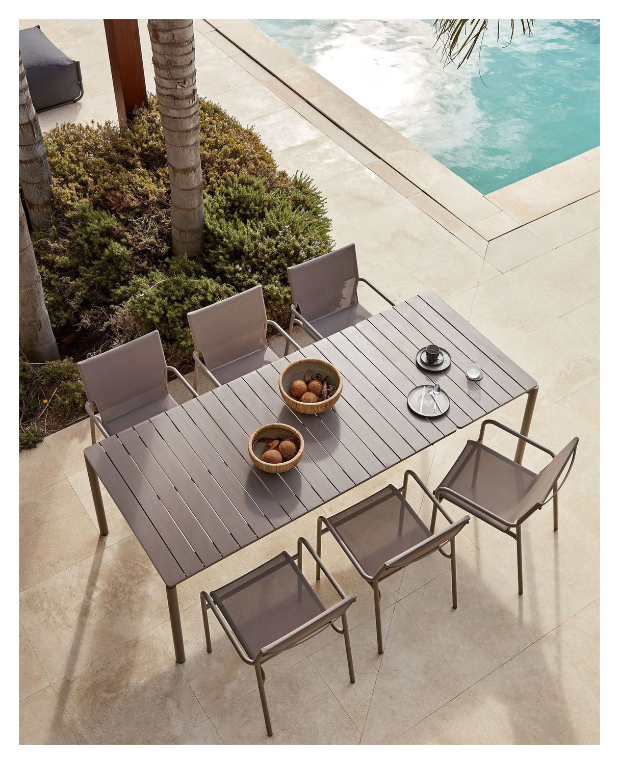 Zaltana Garden Table With Extension, 180/240x100, Mat Brown Alu