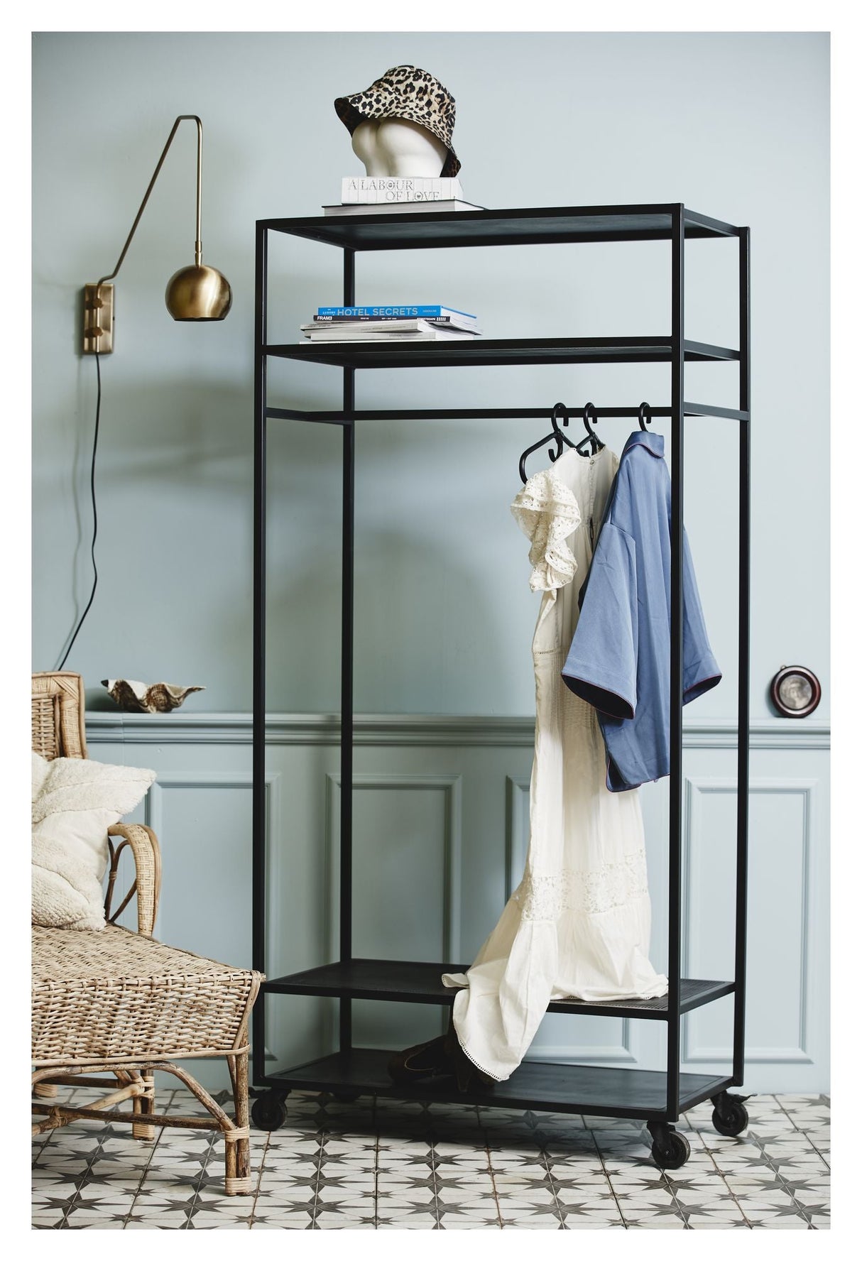 Nordal Alta Clothing Rack - Black Iron