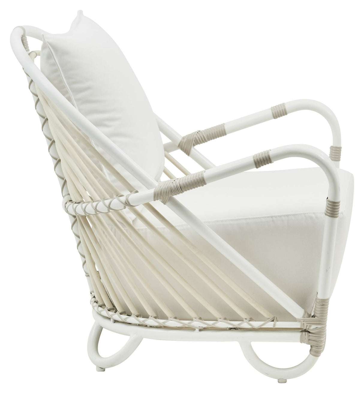 Charlottenborg Exterior Lounge Chair Frame, Dove White