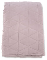 Nilla Bedstrast 150x250 - rosa