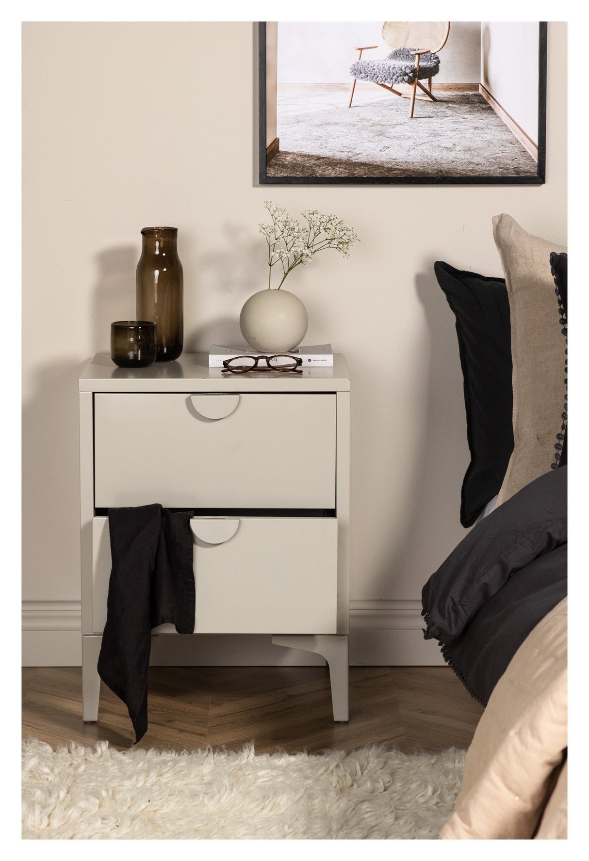 Piring Bedside Table - Beige Metal