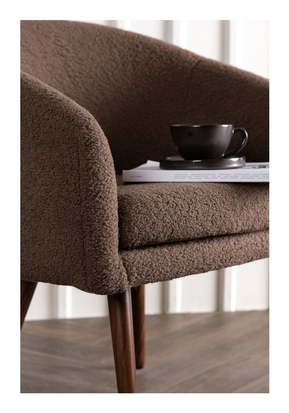 Wanda Lounge Chair, Teddy, Brown